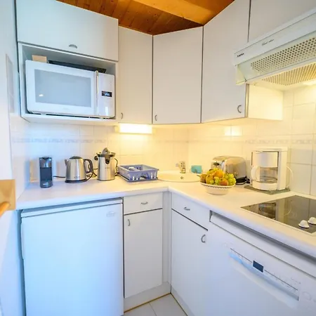 Ilattes - Entre Port Et Saint-Martin-de-Ré