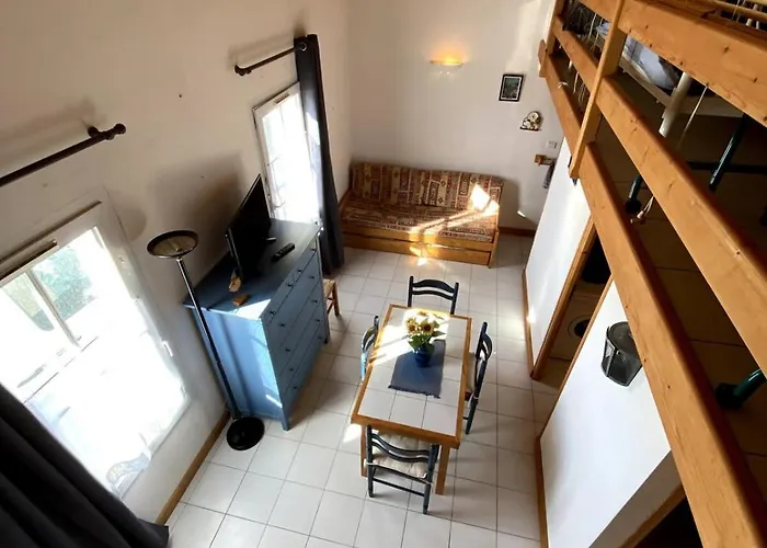 Ilattes - Entre Port Et شقة